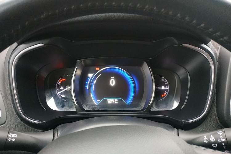 Used Renault Koleos 2017 2.5L Two-Wheel Drive Prestige Edition Instrument Cluster