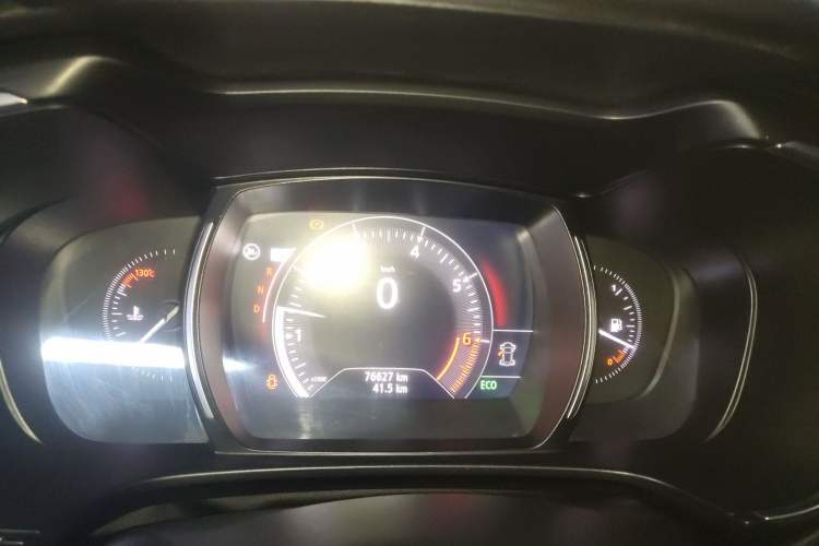 Used Renault Koleos 2017 2.0L Two-Wheel Drive Comfort Edition Instrument Cluster