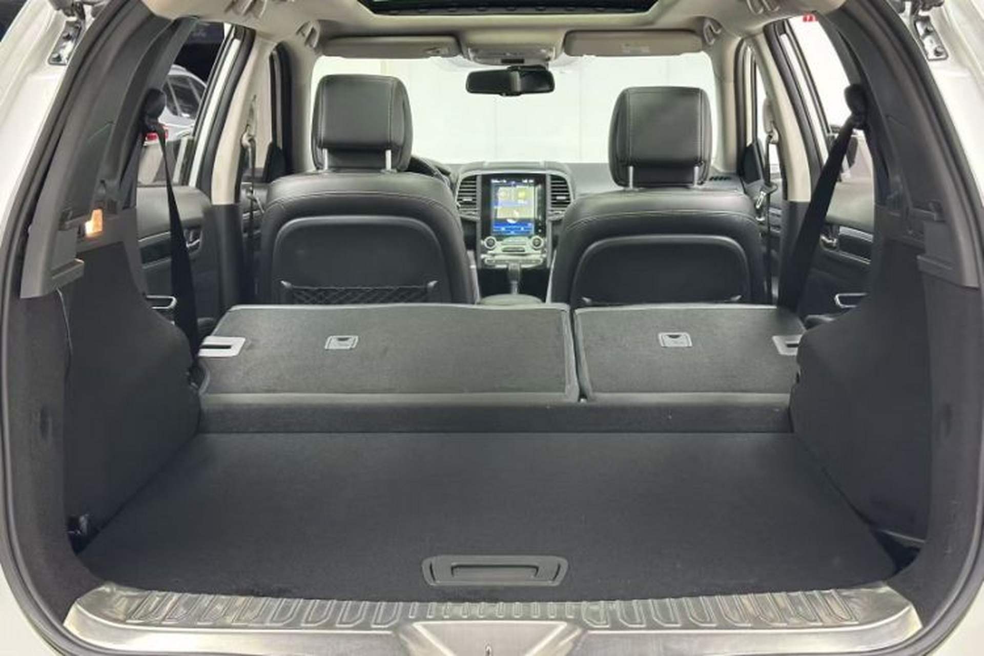 Used Renault Koleos 2017 2.5L Four-Wheel Drive Ultimate Edition Interior 1