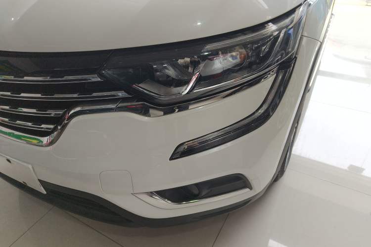 Used Renault Koleos 2017 2.5L Two-Wheel Drive Prestige Edition Left Front Headlight