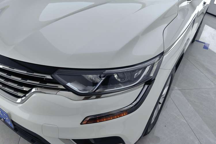 Used Renault Koleos 2017 2.0L Two-Wheel Drive Luxury Edition Left Front Headlight