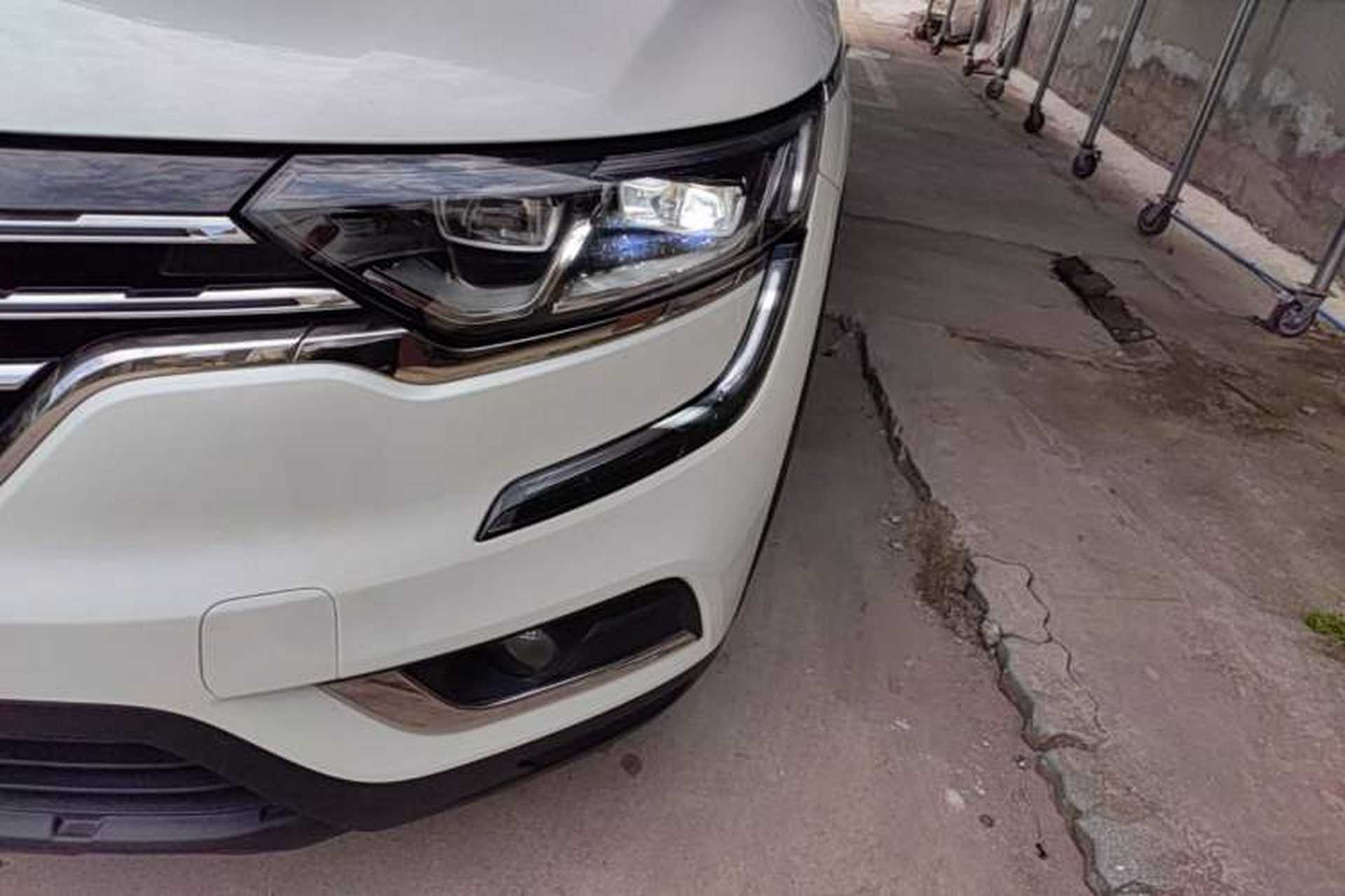 Used Renault Koleos 2017 2.5L Two-Wheel Drive Prestige Edition Left Front Headlight