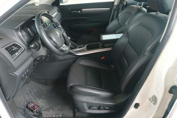 Used Renault Koleos 2017 2.5L Two-Wheel Drive Prestige Edition Left Front Seat