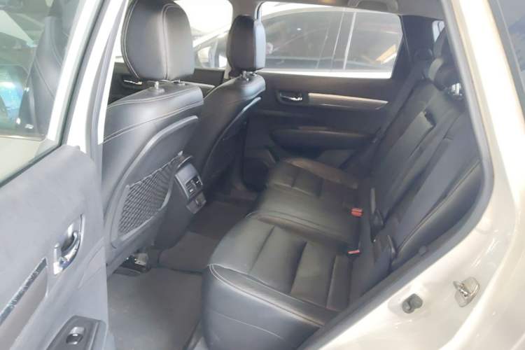 Used Renault Koleos 2017 2.5L Two-Wheel Drive Prestige Edition Left Rear Seat