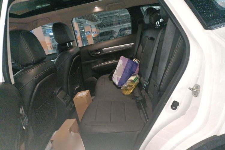 Used Renault Koleos 2017 2.0L Two-Wheel Drive Luxury Edition Left Rear Seat