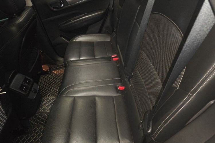Used Renault Koleos 2017 2.0L Two-Wheel Drive Luxury Edition Left Rear Seat