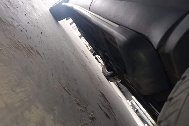 Used Renault Koleos 2017 2.5L 4x4 Flagship Edition Left Side Sill