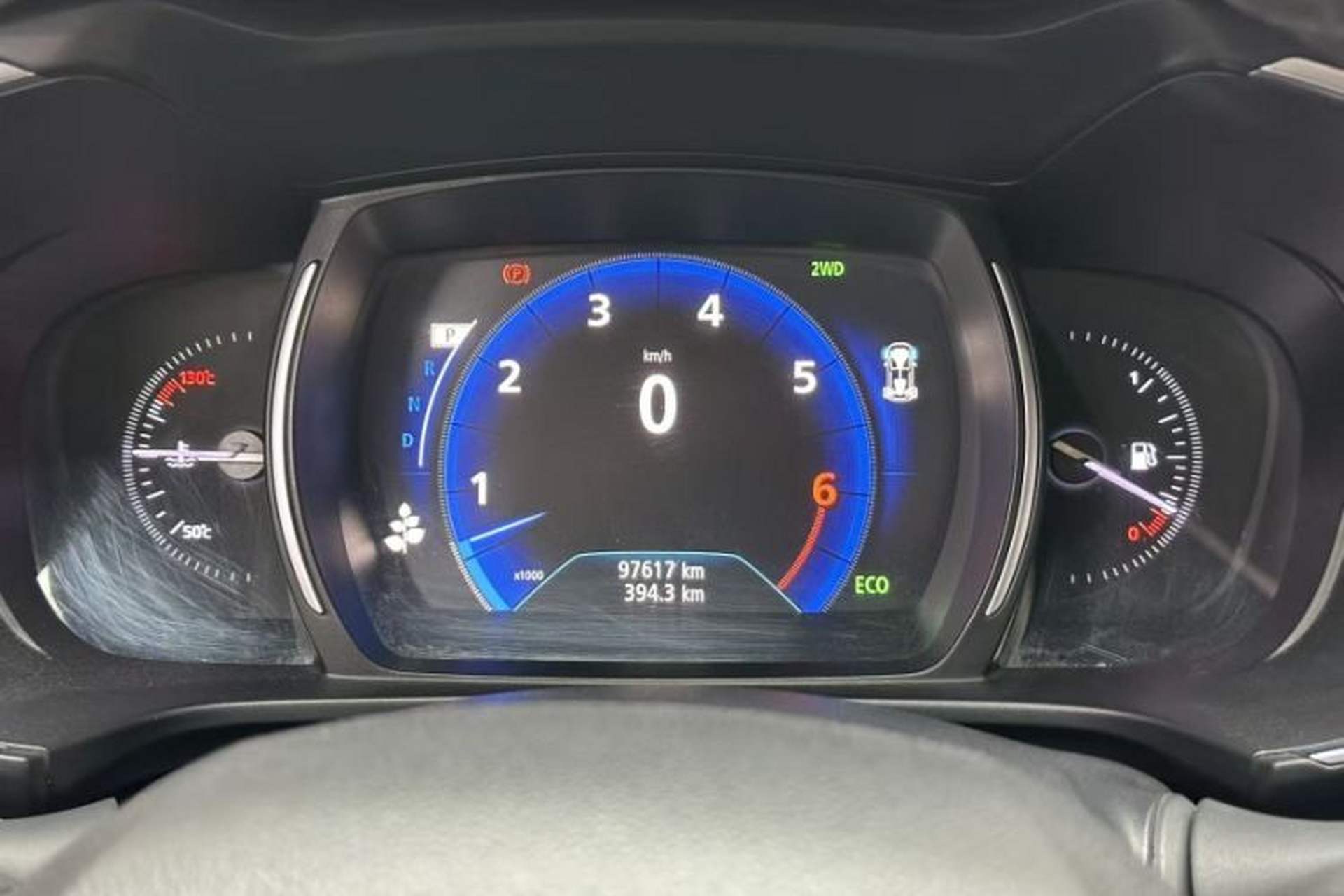 Used Renault Koleos 2017 2.5L Four-Wheel Drive Ultimate Edition Odometer Close Up