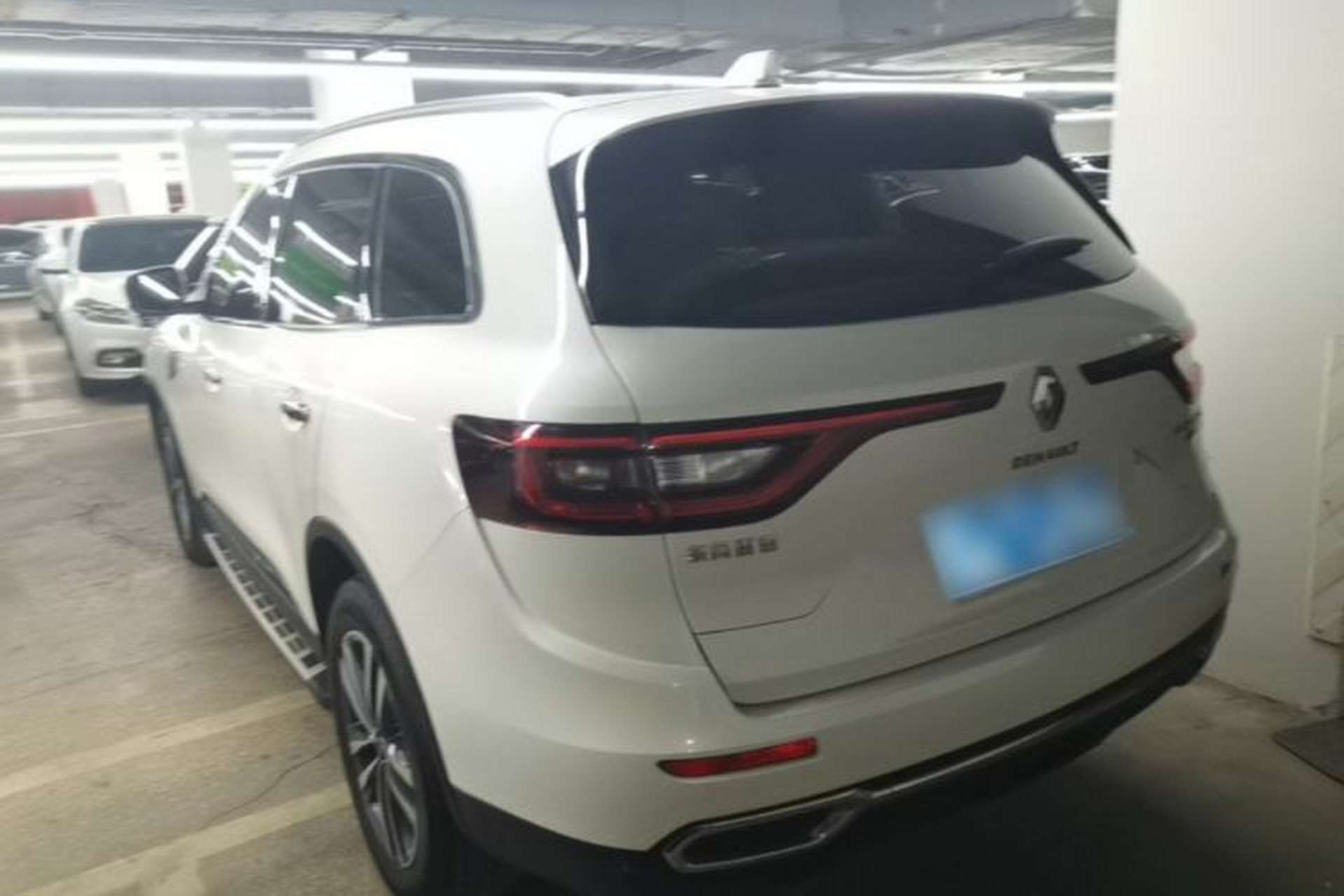 Used Renault Koleos 2017 2.5L Four-Wheel Drive Ultimate Edition Rear Left 45 Deg