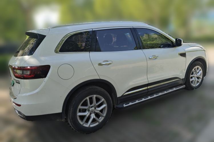 Used Renault Koleos 2017 2.5L Four-Wheel Drive Premium Edition Rear Right 45 Deg