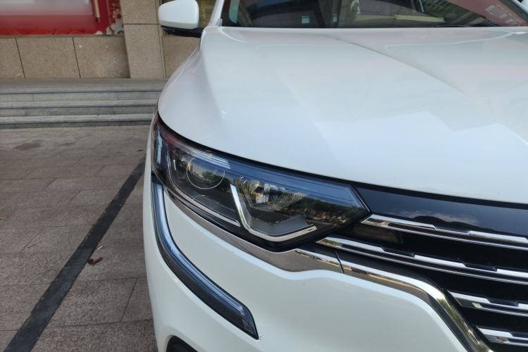 Used Renault Koleos 2017 2.5L Four-Wheel Drive Ultimate Edition Right Front Headlight