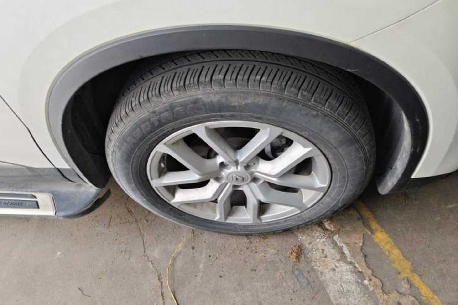 Used Renault Koleos 2017 2.5L Two-Wheel Drive Prestige Edition Right Front Wheel Hub