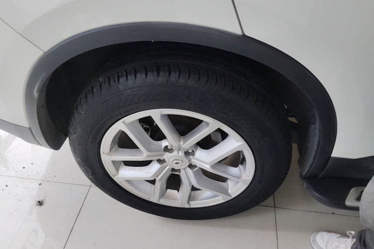 Used Renault Koleos 2017 2.5L Two-Wheel Drive Prestige Edition Right Rear Wheel Hub