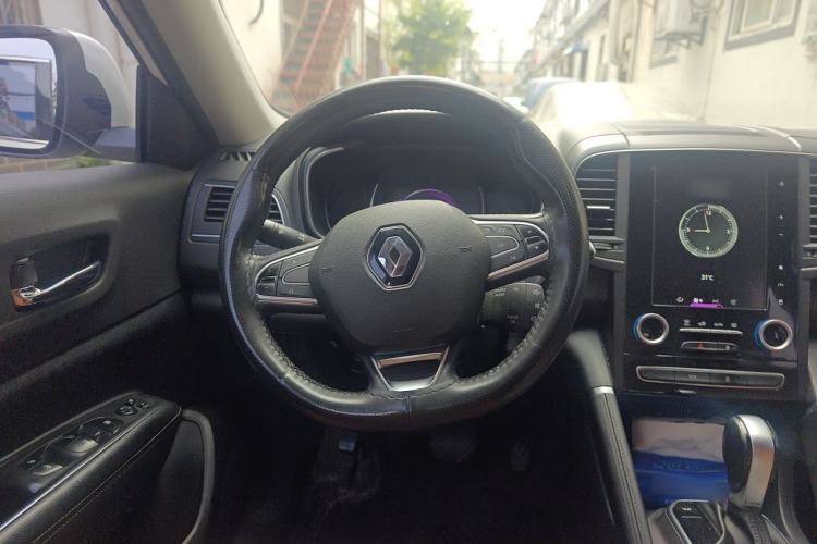 Used Renault Koleos 2017 2.5L Four-Wheel Drive Premium Edition Steering Wheel