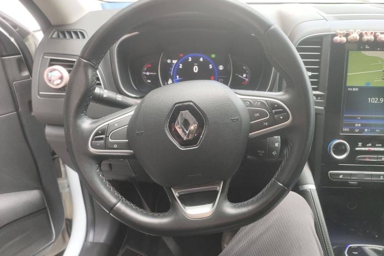 Used Renault Koleos 2017 2.5L Four-Wheel Drive Ultimate Edition Steering Wheel