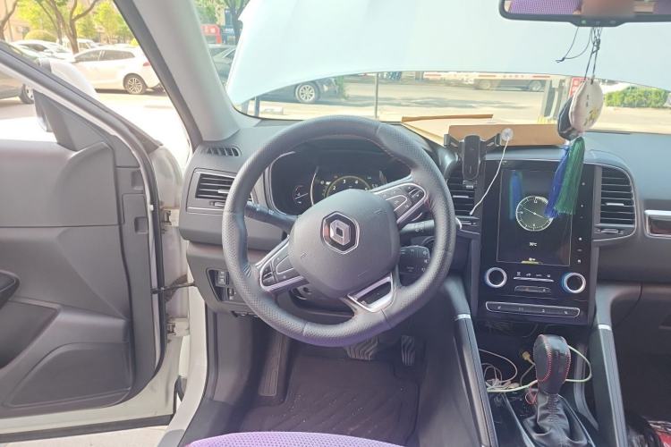 Used Renault Koleos 2017 2.5L Four-Wheel Drive Ultimate Edition Steering Wheel