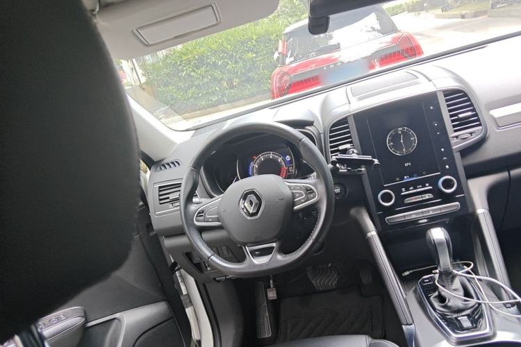 Used Renault Koleos 2017 2.0L Two-Wheel Drive Luxury Edition Steering Wheel