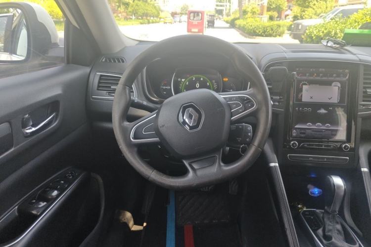 Used Renault Koleos 2017 2.0L Two-Wheel Drive Comfort Edition Steering Wheel