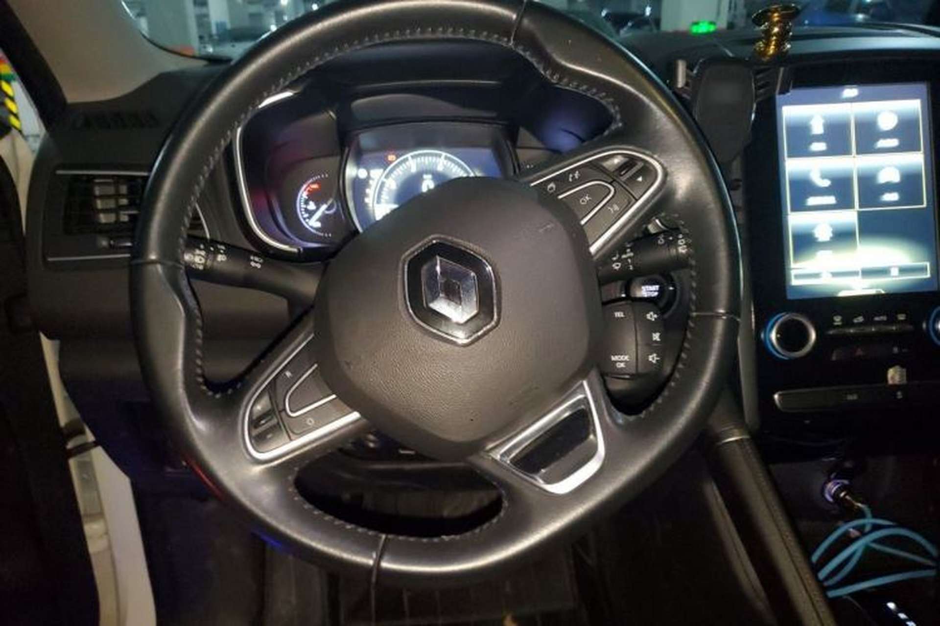 Used Renault Koleos 2017 2.5L Two-Wheel Drive Prestige Edition Steering Wheel