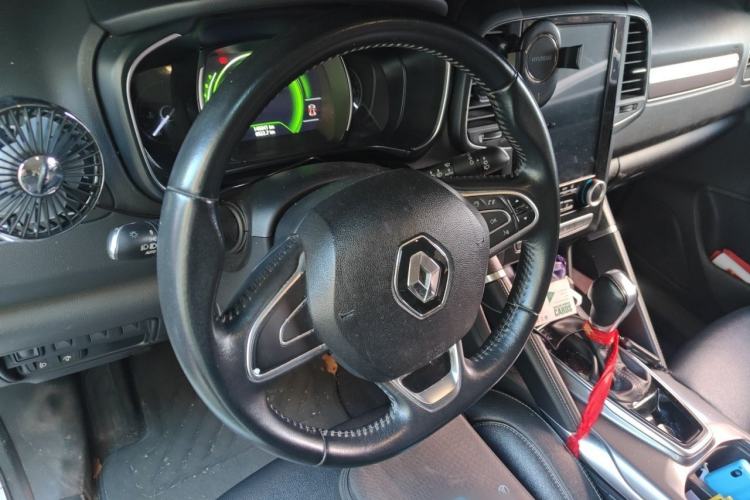 Used Renault Koleos 2017 2.0L Two-Wheel-Drive Leading Edition Steering Wheel