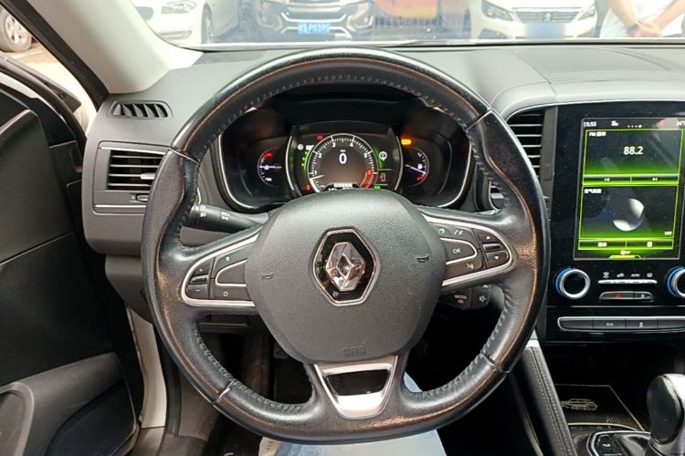 Used Renault Koleos 2017 2.0L Two-Wheel Drive Luxury Edition Steering Wheel
