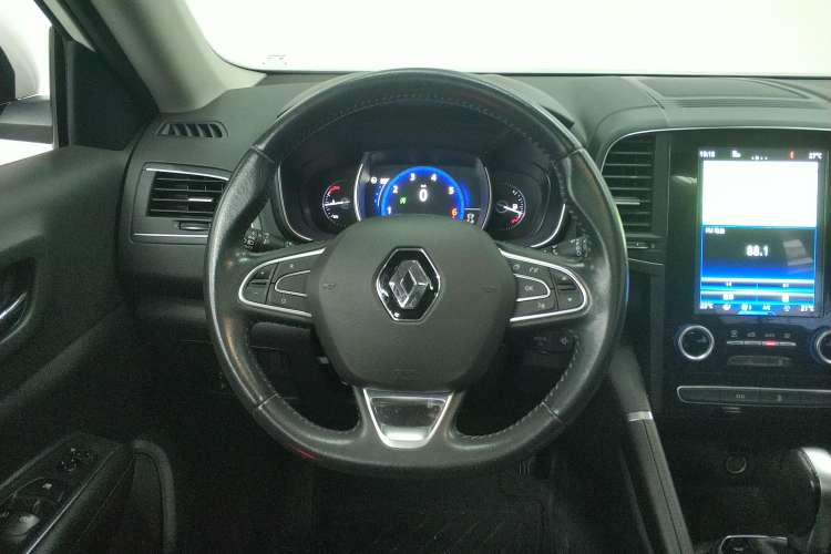 Used Renault Koleos 2017 2.0L Two-Wheel Drive Luxury Edition Steering Wheel