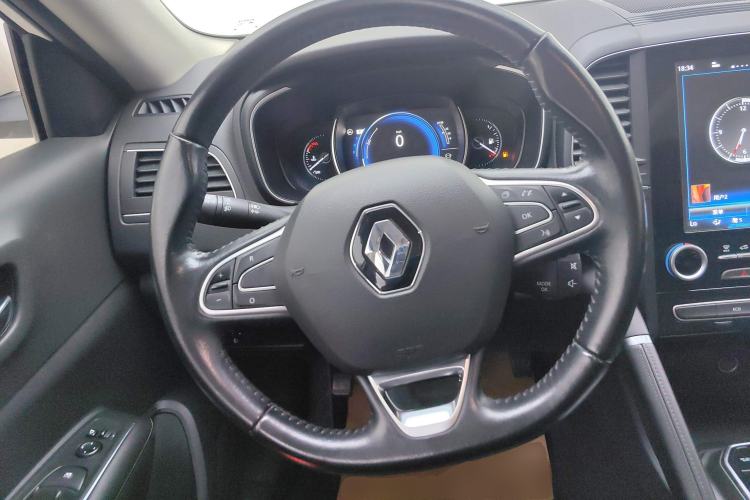 Used Renault Koleos 2017 2.0L Two-Wheel Drive Luxury Edition Steering Wheel