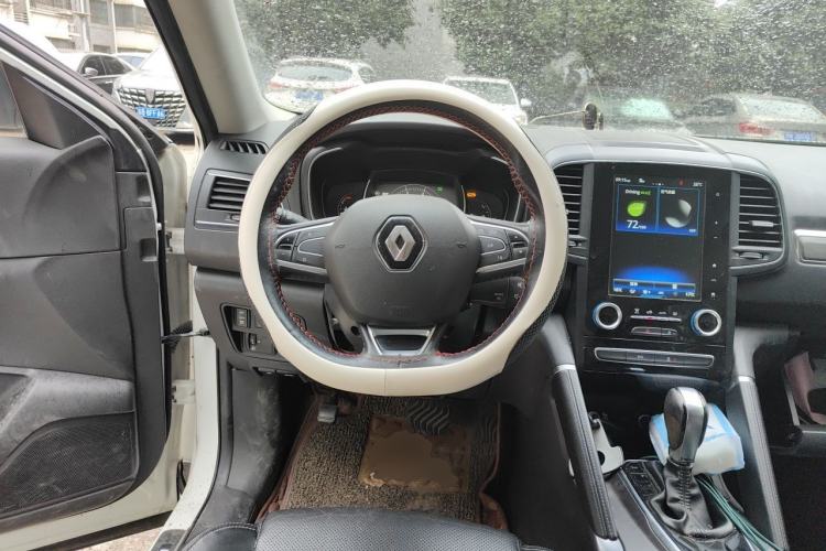 Used Renault Koleos 2017 2.5L Four-Wheel Drive Premium Edition Steering Wheel