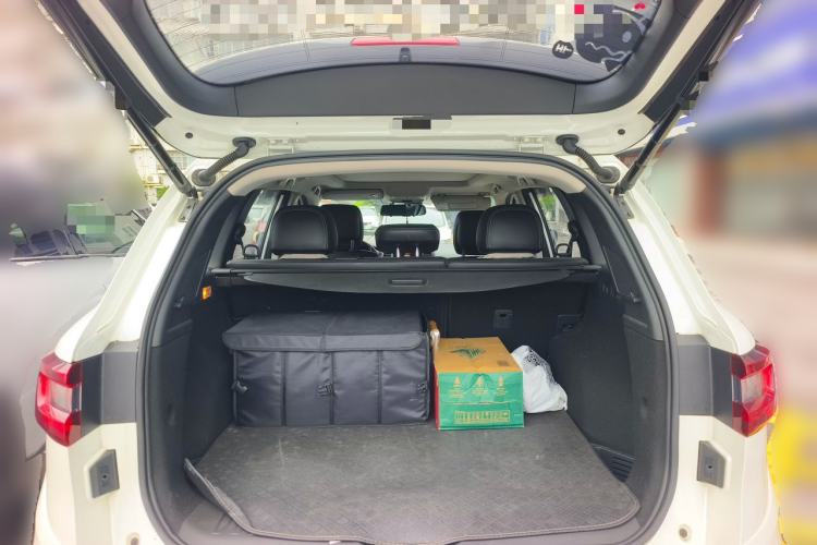 Used Renault Koleos 2017 2.5L Four-Wheel Drive Ultimate Edition Trunk