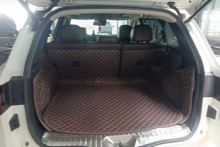 Used Renault Koleos 2017 2.5L 4x4 Flagship Edition Trunk