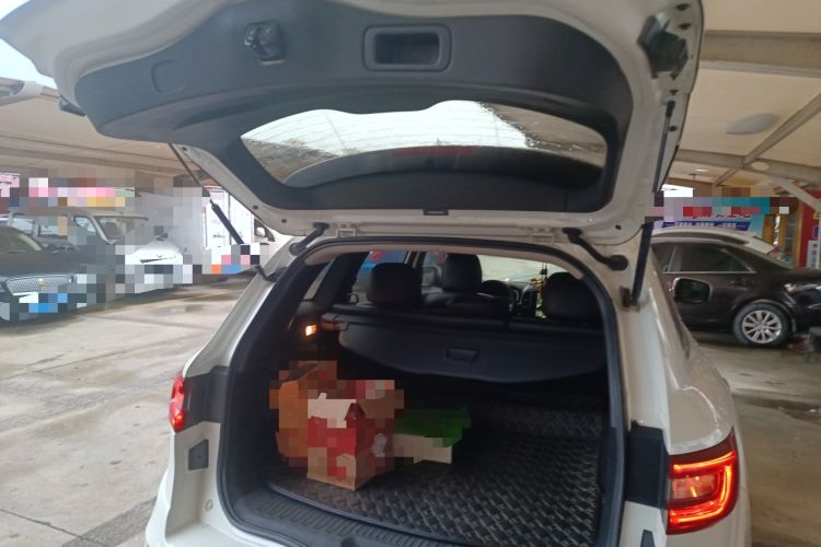 Used Renault Koleos 2017 2.0L Two-Wheel Drive Luxury Edition Trunk