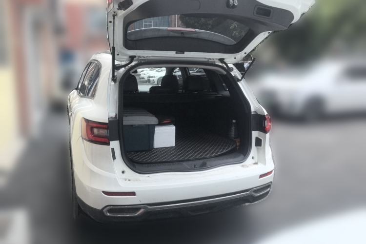 Used Renault Koleos 2017 2.0L Two-Wheel Drive Luxury Edition Trunk