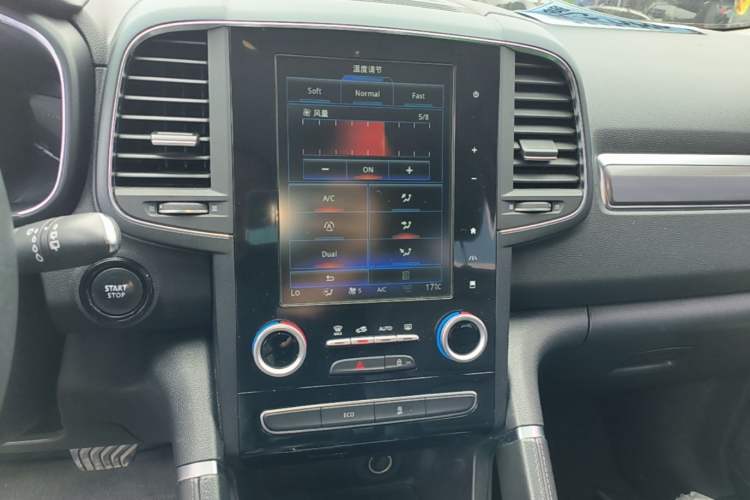 Used Renault Koleos 2017 2.5L Two-Wheel Drive Prestige Edition Audio And AC Panel