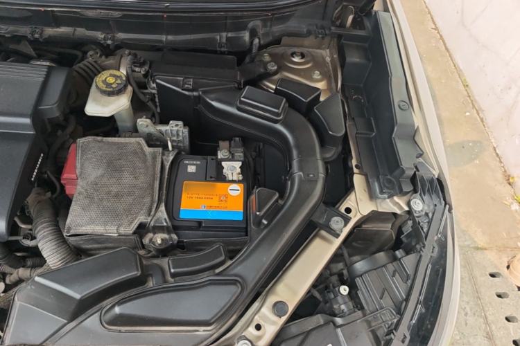 Used Renault Koleos 2017 2.0L Two-Wheel Drive Luxury Edition Engine Bay Left