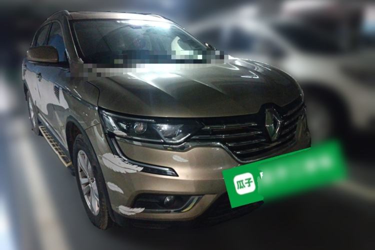 Used Renault Koleos 2017 2.0L Two-Wheel Drive Luxury Edition Front Right 45 Deg
