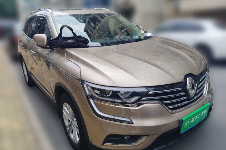 Used Renault Koleos 2017 2.0L Two-Wheel Drive Luxury Edition Front Right 45 Deg