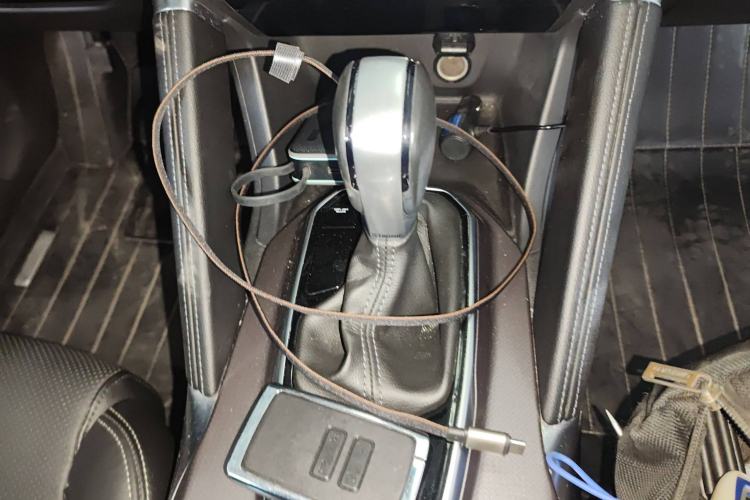 Used Renault Koleos 2017 2.5L Two-Wheel Drive Prestige Edition Gear Lever