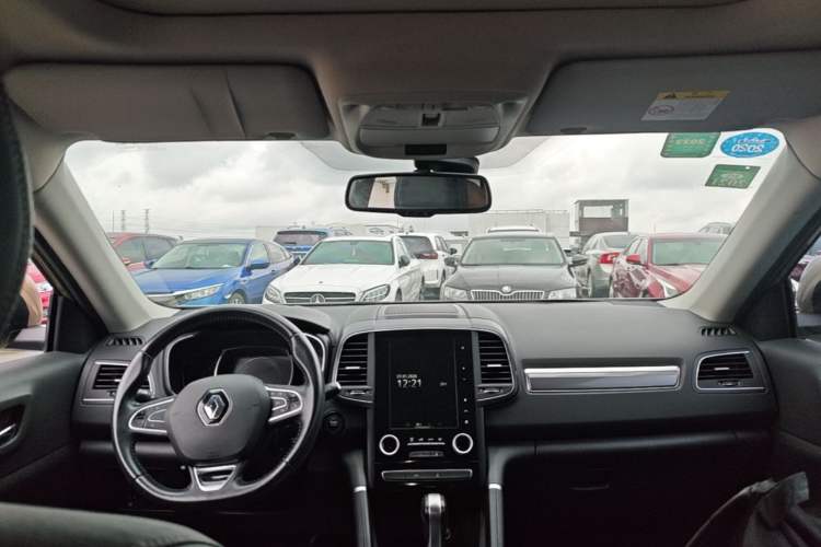 Used Renault Koleos 2017 2.0L Two-Wheel Drive Luxury Edition Headliner