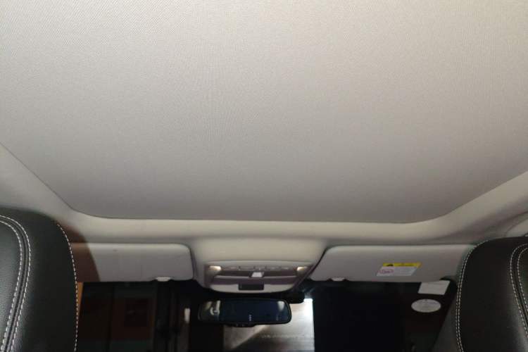 Used Renault Koleos 2017 2.0L Two-Wheel Drive Luxury Edition Headliner