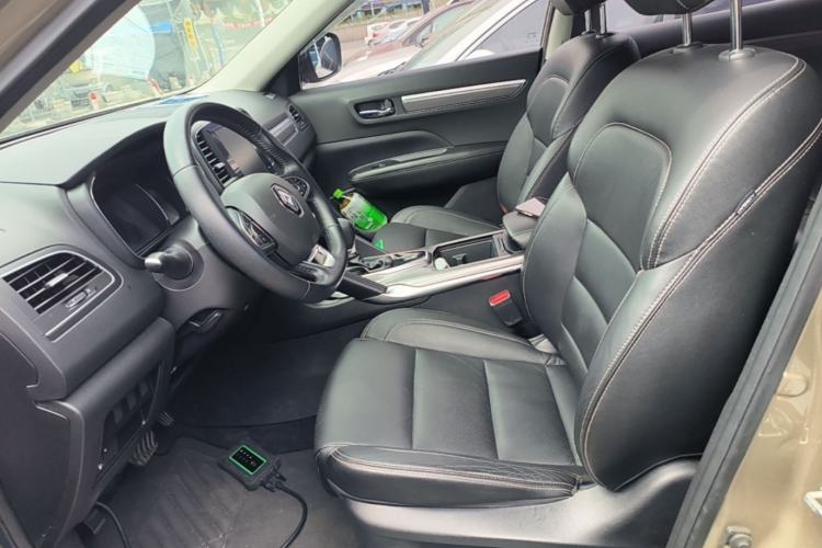 Used Renault Koleos 2017 2.5L Two-Wheel Drive Prestige Edition Left Front Seat