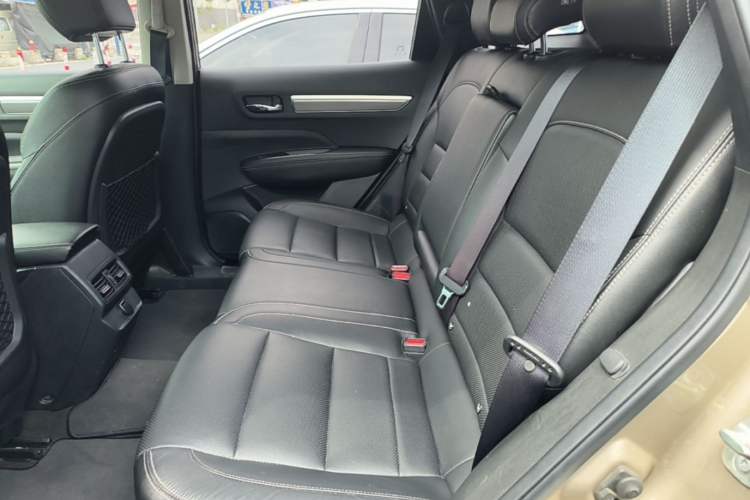 Used Renault Koleos 2017 2.5L Two-Wheel Drive Prestige Edition Left Rear Seat