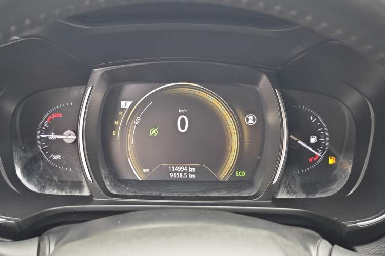 Used Renault Koleos 2017 2.5L Two-Wheel Drive Prestige Edition Odometer Close Up