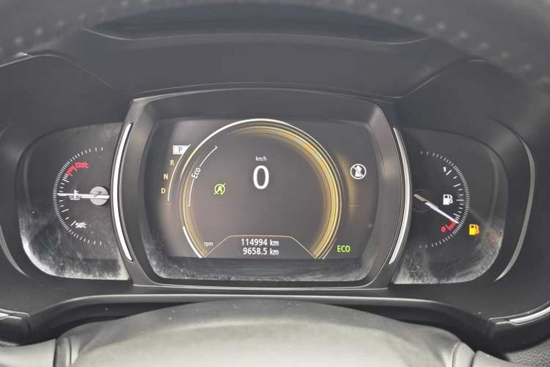Used Renault Koleos 2017 2.5L Two-Wheel Drive Prestige Edition Odometer Close Up