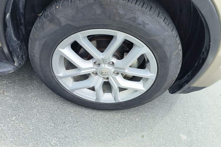 Used Renault Koleos 2017 2.5L Two-Wheel Drive Prestige Edition Right Rear Wheel Hub
