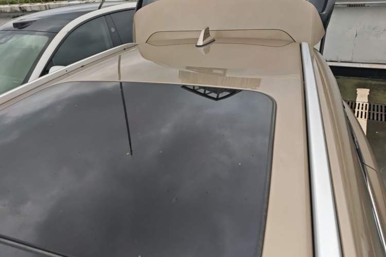 Used Renault Koleos 2017 2.0L Two-Wheel Drive Luxury Edition Roof