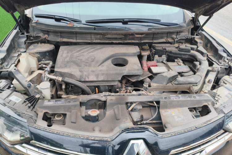 Used Renault Koleos 2018 2.0L Two-Wheel-Drive Luxury Edition Engine Bay