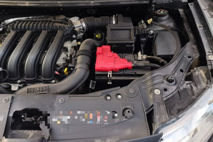 Used Renault Koleos  Engine Bay Left