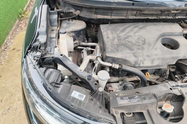 Used Renault Koleos 2018 2.0L Two-Wheel-Drive Luxury Edition Engine Bay Right