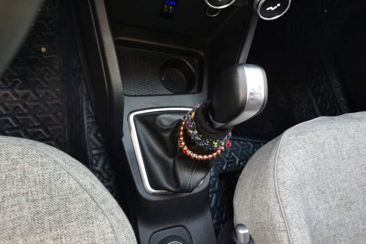 Used Renault Koleos  Gear Lever