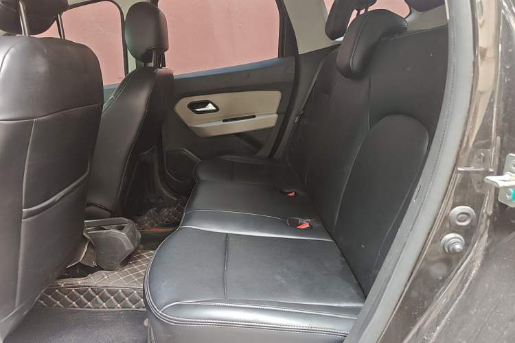 Used Renault Koleos  Left Rear Seat